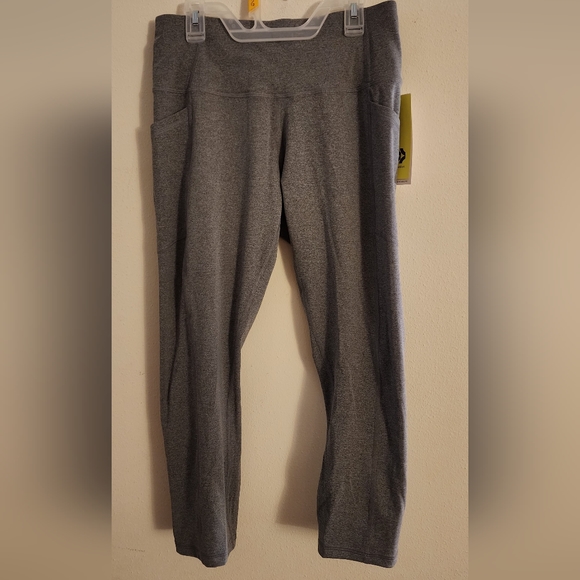 All In Motion Charcoal Gray Stretch Pants / Workout Pants - Size Medium NWT - Picture 2 of 6